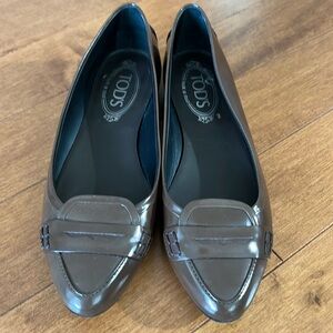 NWOT Vintage Y2K, Pointed Penny Loafer/Flats, size 38/8, made in Italy